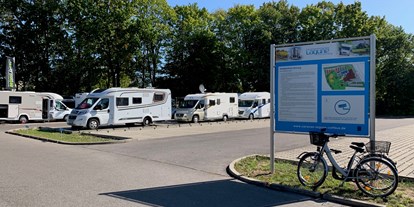 Motorhome parking space - Art des Stellplatz: bei Hallenbad - Brandenburg - Caravanstellplatz Lagune Cottbus