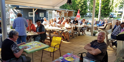 Motorhome parking space - Swimmingpool - Lower Saxony - Restaurant/Kneipe mit neue Terrasse - ACSI CAMPING ELBELING **** BLECKEDE 