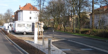 Motorhome parking space - öffentliche Verkehrsmittel - Thuringia - Stellplatz Karl-Marx-Str.