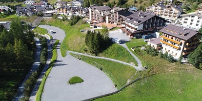 Reisemobilstellplatz - Umgebungsschwerpunkt: Berg - Schnals - Alpina Mountain Resort