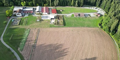 Reisemobilstellplatz - Art des Stellplatz: am Bauernhof - Deutschland - Luftbild Süd - Almruhe "Die erste Alm im Nordschwarzwald"