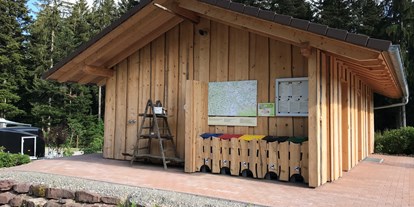 Reisemobilstellplatz - Art des Stellplatz: im Campingplatz - Schwarzwald - Badhaus - Almruhe "Die erste Alm im Nordschwarzwald"