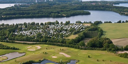 Reisemobilstellplatz - Art des Stellplatz: bei Sehenswürdigkeit - Schleswig-Holstein - Campingpark Augstfelde und Golfplatz Gut Waldshagen - Campingpark Augstfelde