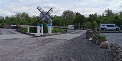 Motorhome parking space - WLAN: teilweise vorhanden - Sachsen-Anhalt Süd - Stellplatz "Kleine Mühle" 
