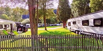 Motorhome parking space - Vellmar - Camping Fuldaschleife bei Kassel für Gespanne geeignet - Camping Fuldaschleife