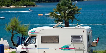 Motorhome parking space - Umgebungsschwerpunkt: Stadt - Istria - Orsera Camping Resort ***