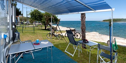 Reisemobilstellplatz - Bademöglichkeit für Hunde - Istrien - Orsera Camping Resort ***