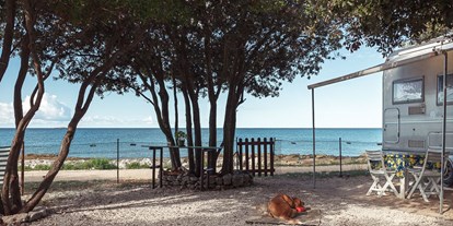 Reisemobilstellplatz - Bademöglichkeit für Hunde - Istrien - Campingplatz Mon Perin ****