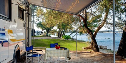 Reisemobilstellplatz - Badestrand - Istrien - Brioni Sunny Camping **