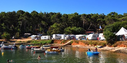 Motorhome parking space - Umgebungsschwerpunkt: Meer - Istria - Campingplatz Arena Tašalera **