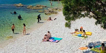 Reisemobilstellplatz - Bademöglichkeit für Hunde - Istrien - Marina Camping Resort ****