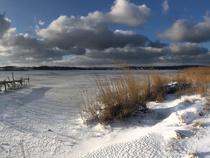 Reisemobilstellplatz - Umgebungsschwerpunkt: Meer - Winterimpression am Selliner See (ca. 1 km vom Stellplatz) - Ankerplatz Hanseat