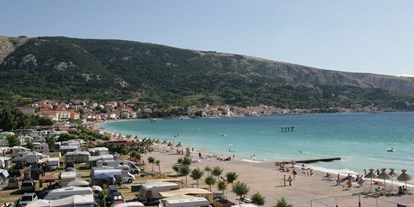 Motorhome parking space - Stromanschluss - Istria - Baška Beach Camping Resort ****