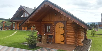 Reisemobilstellplatz - Art des Stellplatz: vor Campingplatz - Slowakei West - Camp PACHO - Koliba Pacho Resort
