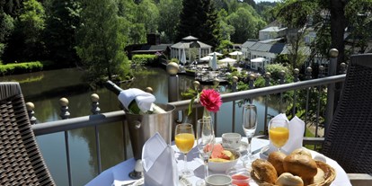 Motorhome parking space - Swimmingpool - Eifel - Unsere Ausblicke - Hotel Restaurant Spa Molitors Mühle****
