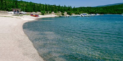 Motorhome parking space - Bademöglichkeit für Hunde - Istria - Tunarica Sunny Camping **