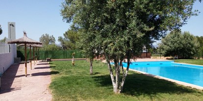 Reisemobilstellplatz - Swimmingpool - Spanien - Valencia Camper Park SL