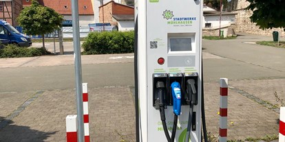 Motorhome parking space - öffentliche Verkehrsmittel - Thuringia - Lademöglichkeit für Elektroautos - Wohnmobilstellplatz "Engelsgarten" Mühlhausen/Thür.