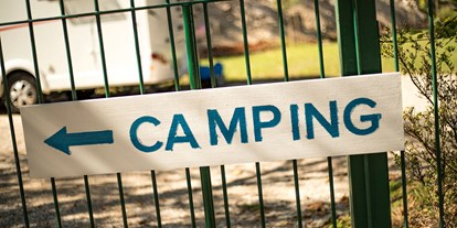 Motorhome parking space - WLAN: nur um die Rezeption vorhanden - Italy - Camping Grumèl