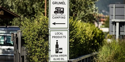 Motorhome parking space - SUP Möglichkeit - Italy - Camping Grumèl