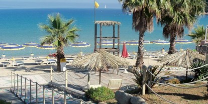 Reisemobilstellplatz - Umgebungsschwerpunkt: Strand - Italien - Centro Balneare La Perla "Elba In Camper"