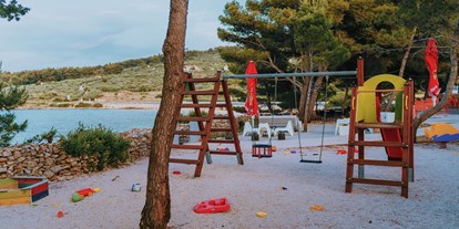 Motorhome parking space - Duschen - Dalmatia - Boutique Camping Bunja