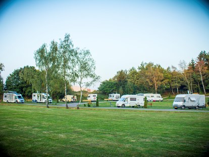 Motorhome parking space - Umgebungsschwerpunkt: am Land - Wohnmobilplatz - Wohnmobil-Ferienpark Großbreitenbach