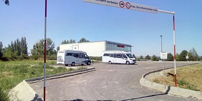 Motorhome parking space - Umgebungsschwerpunkt: Stadt - Sachsen-Anhalt Süd - Camping Stellplatz Gerth-Mobile