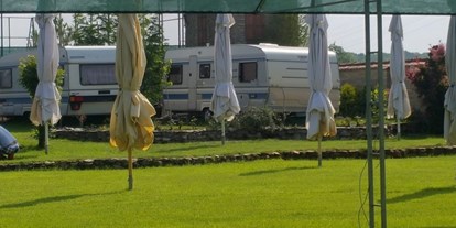 Reisemobilstellplatz - Duschen - Serbien - Camping Sosul