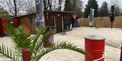 Reisemobilstellplatz - Umgebungsschwerpunkt: Fluss - Hessen - Beach Bar direkt auf dem Campingplatz - Campingplatz Wetzlar