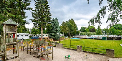 Reisemobilstellplatz - Swimmingpool - Gangelt - Spielgarten - Camping  en Camperplaats Hitjesvijver