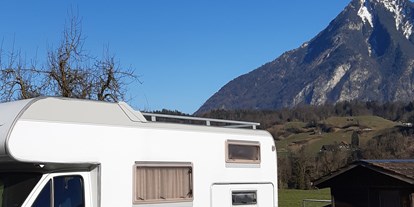 Reisemobilstellplatz - Wohnwagen erlaubt - Schweiz - Bauernhof Wallimann