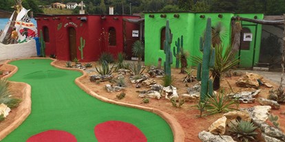 Reisemobilstellplatz - Spielplatz - Tschechien - Fantasy Golf in Plasy - Farma Janko