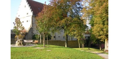 Motorhome parking space - Grauwasserentsorgung - Franken - Altes Schloss - Wohnmobilstellplatz Mellrichstadt am Malbach