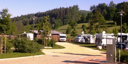 Motorhome parking space - Umgebungsschwerpunkt: Therme(n) - Bavaria - Quelle: www.therme-obernsees.de - Therme Obernsees