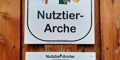 Motorhome parking space - Wintercamping - Rhineland-Palatinate - Nutztier-Arche Nr.250 - Metternicher Hof