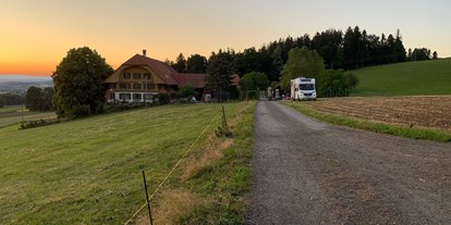 Reisemobilstellplatz - Wohnwagen erlaubt - Schweiz - Total ruhig gelegen - Wichtrach Tannli
