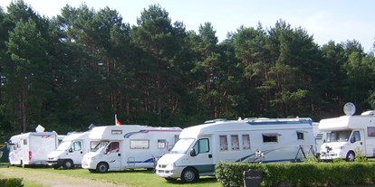 Motorhome parking space - WLAN: teilweise vorhanden - Brandenburg - Wohnmobilstellplatz Camping-Nitschke