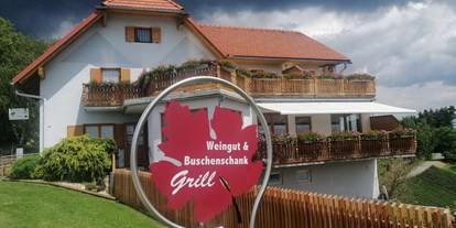 Reisemobilstellplatz - Art des Stellplatz: am Bauernhof - Österreich - Stellplätze - Weingut Grill