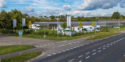 Reisemobilstellplatz - öffentliche Verkehrsmittel - Niederlande - Camperplaats De Boswesels Venlo
