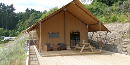 Reisemobilstellplatz - Art des Stellplatz: vor Campingplatz - Mersch - Miete luxuriöse Safarizelte - Camping Kaul