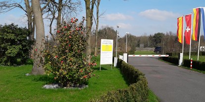 Motorhome parking space - Umgebungsschwerpunkt: am Land - Niederrhein - Wohnmobilhafen  Schravelsche Heide