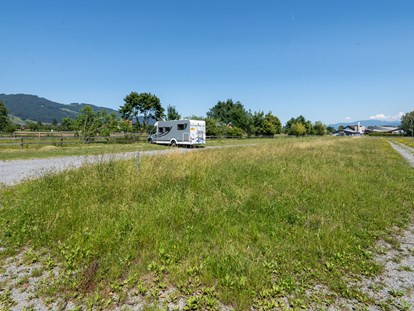 Motorhome parking space - öffentliche Verkehrsmittel - Switzerland - Allmend Rheintal