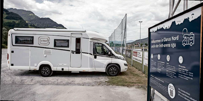 Motorhome parking space - Art des Stellplatz: bei Sehenswürdigkeit - Switzerland - Näfels 