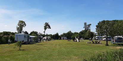 Reisemobilstellplatz - Frischwasserversorgung - Friesland - Mini camping Het Schuttersplek