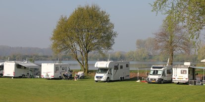 Reisemobilstellplatz - Frischwasserversorgung - Limburg - Seeblick - Yachthafen 't Leuken