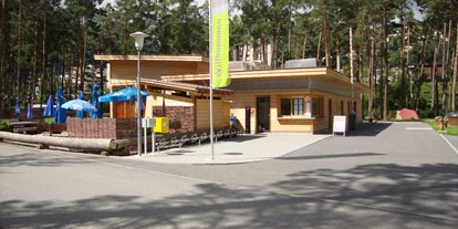 Motorhome parking space - WLAN: teilweise vorhanden - Switzerland - Campingplatz Viamala Thusis