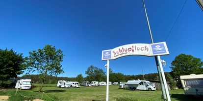 Motorhome parking space - Art des Stellplatz: bei Freibad - Bavaria - Herzlich willkommen... - Gaststätte Schlupfloch