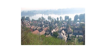 Reisemobilstellplatz - Umgebungsschwerpunkt: Fluss - Ungarn - Ausblick von den Feldern/Weinbergen - Alt-Baden Apartment