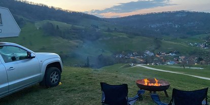 Reisemobilstellplatz - Umgebungsschwerpunkt: am Land - Schweiz - Aussicht ins Dorf - HaselHof
